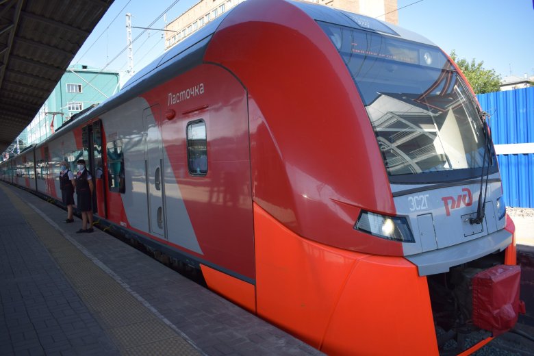 Комфорт поезд ласточка 820