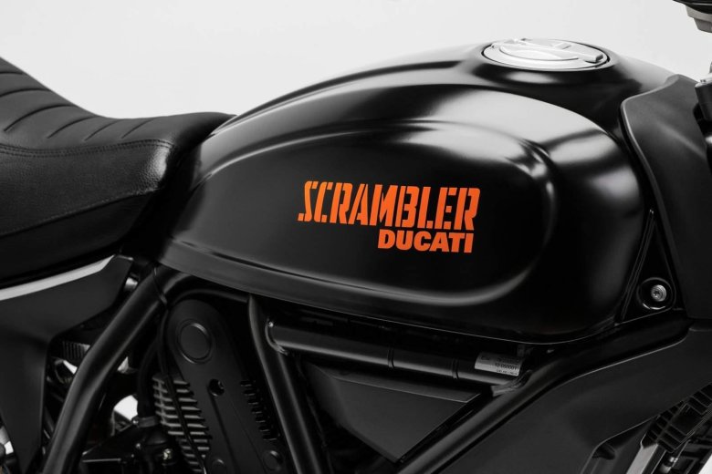 Ducati scrambler 400