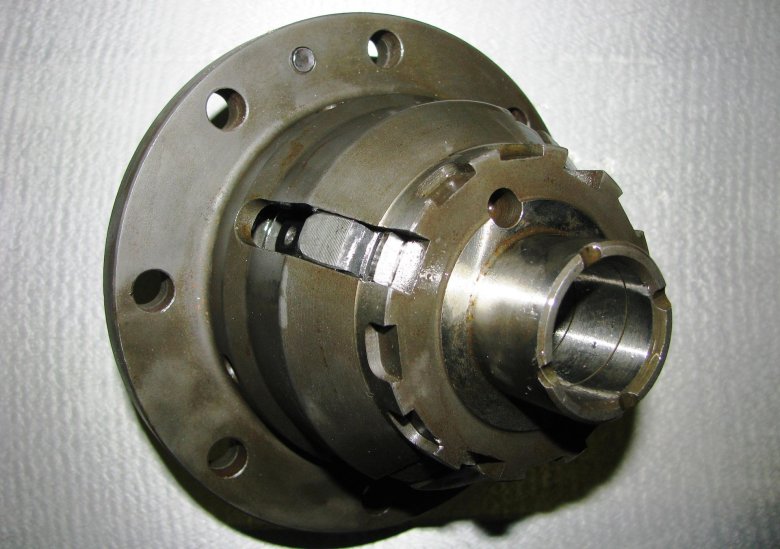 Дифференциал (газ) 2403011-3302