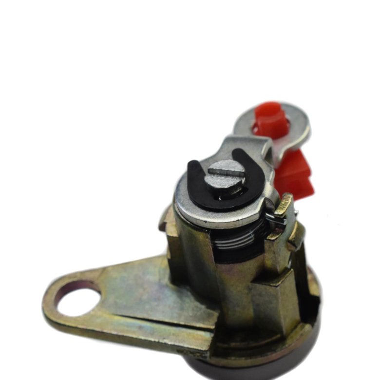 Замок двери с ключами