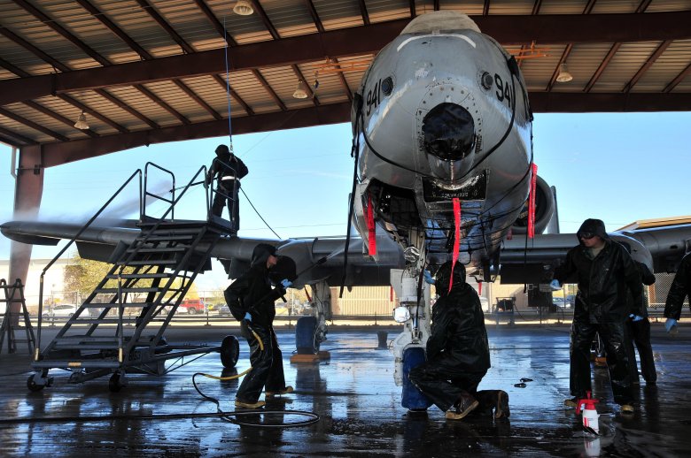 Обслуживание самолета