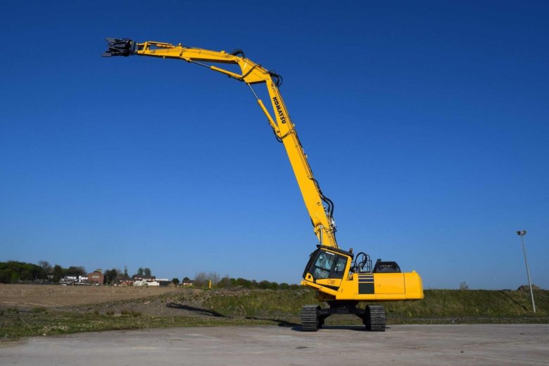 Комацу 450 экскаватор