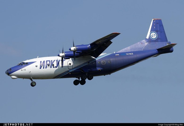 Ан-12 иркут