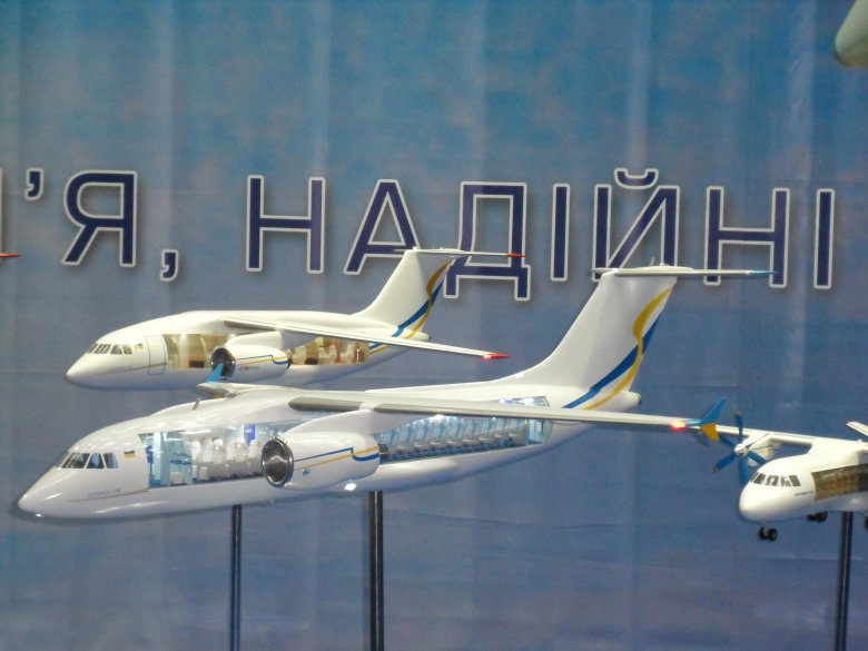 Ан-168 самолёт