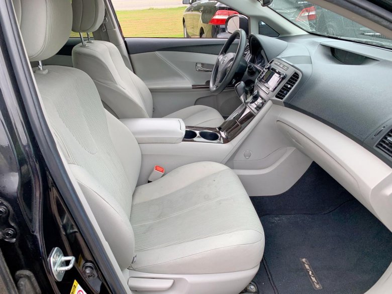 Тойота венза 2013 салон