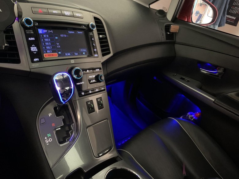Тойота венза подсветка салона
