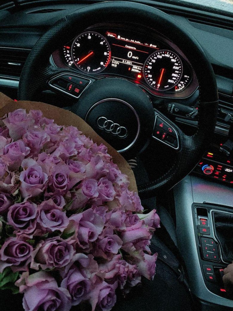 Ауди автомобиль