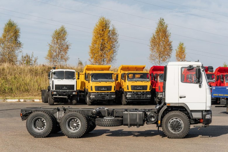 Самосвал маз