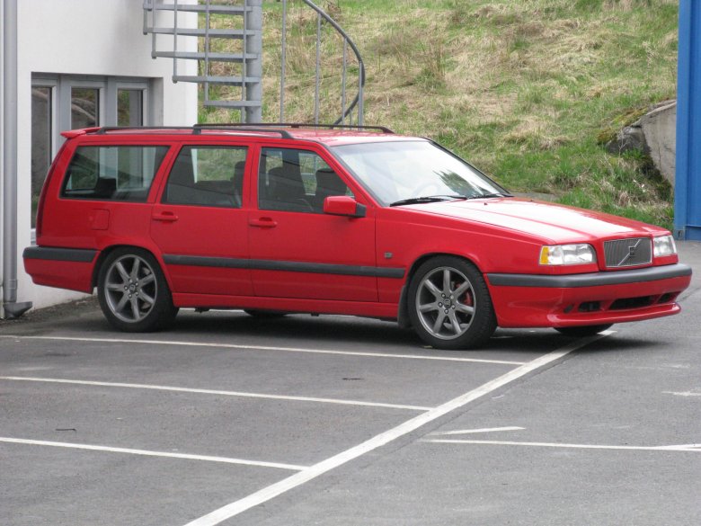 Volvo v 70 r