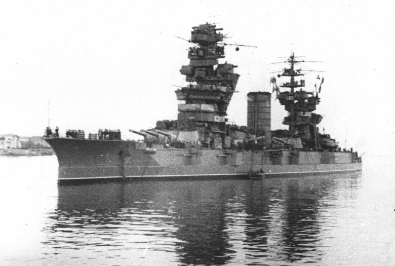 Линкор парижская коммуна