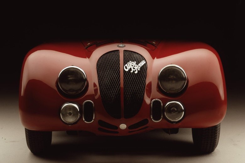 Alfa romeo 8c 2022