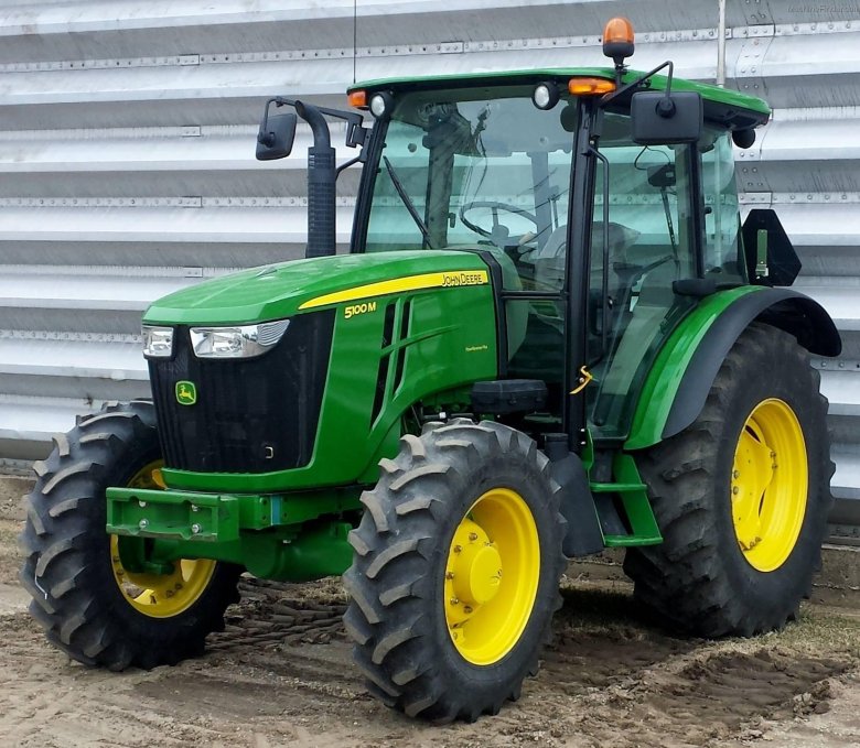 John deere 5100m