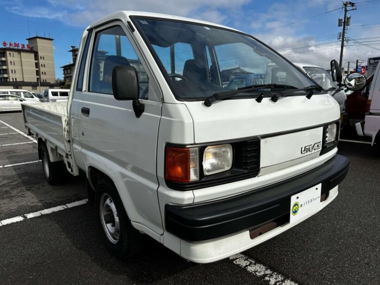 Toyota lite ace грузовик