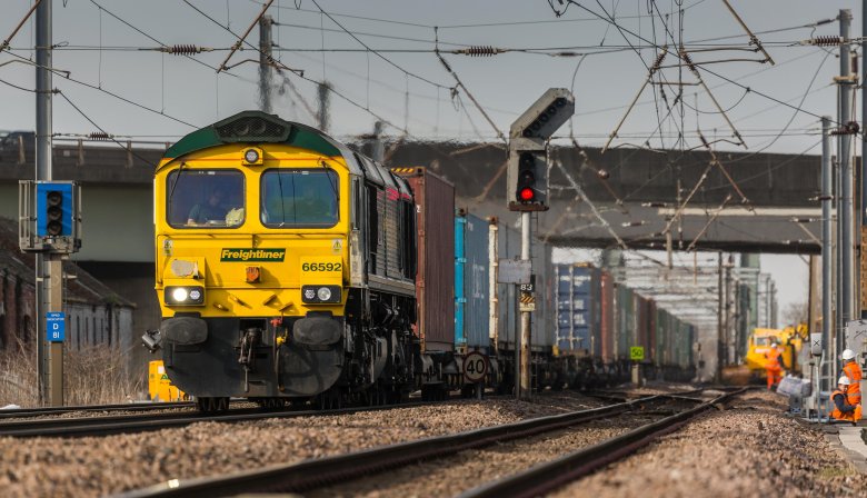 Железнодорожный транспорт