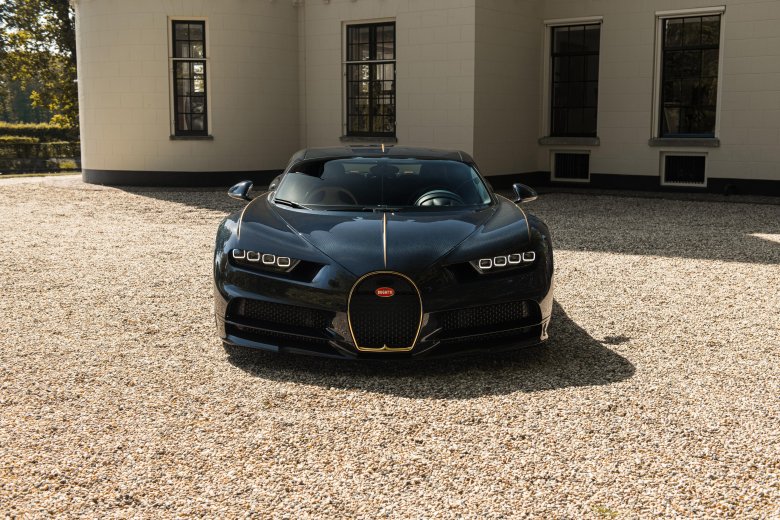 Bugatti chiron super sport
