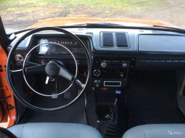 Иж 2125 салон