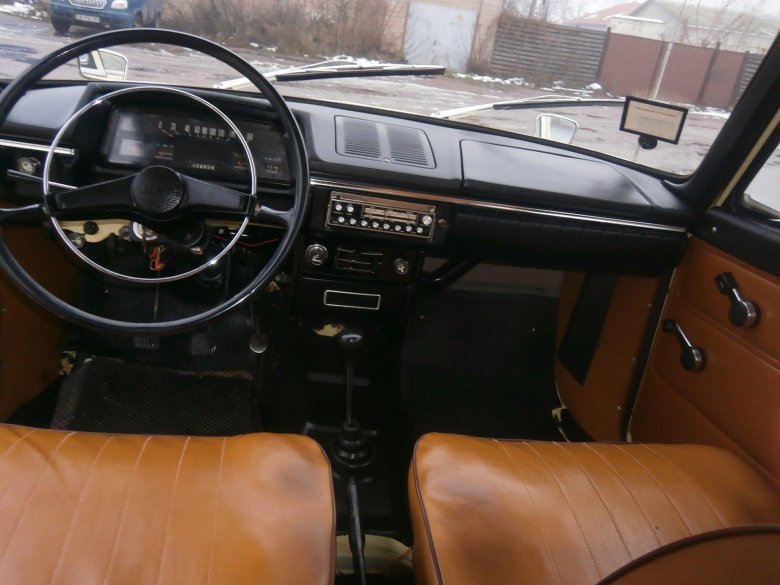 Иж 2125 комби салон