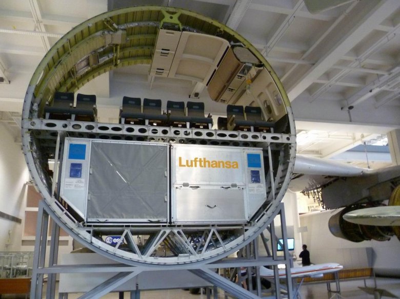 Силовой набор фюзеляжа боинг 777