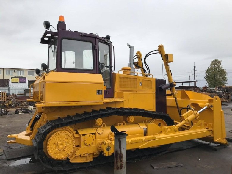 Трактор четра т11