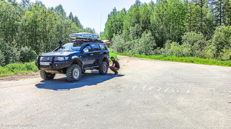 Mitsubishi pajero sport 2