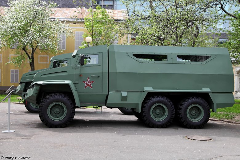 Бронеавтомобиль впк урал