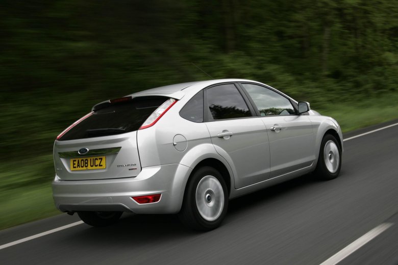 Ford focus 2 2011 хэтчбек