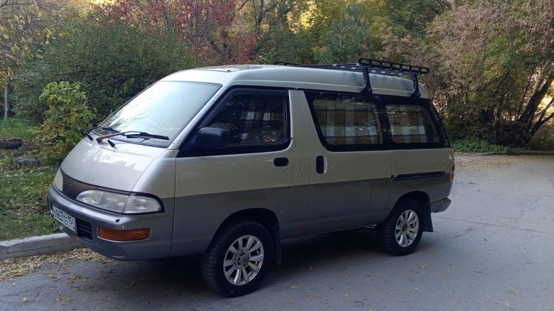 Тойота таун эйс