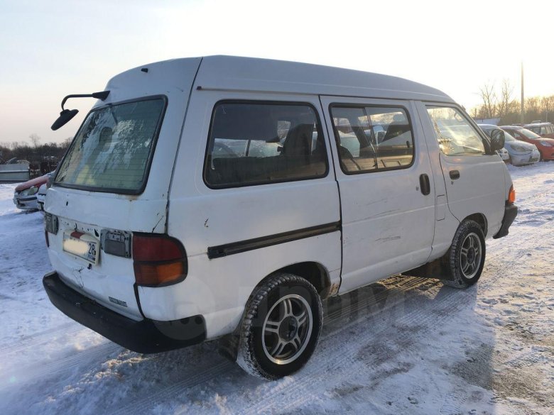 Тойота таун айс 1992