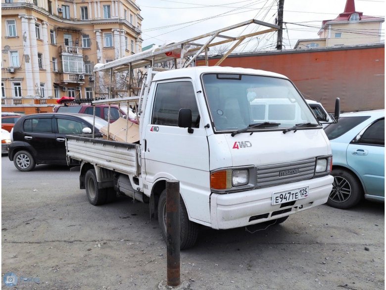 Mazda bongo brawny 1999