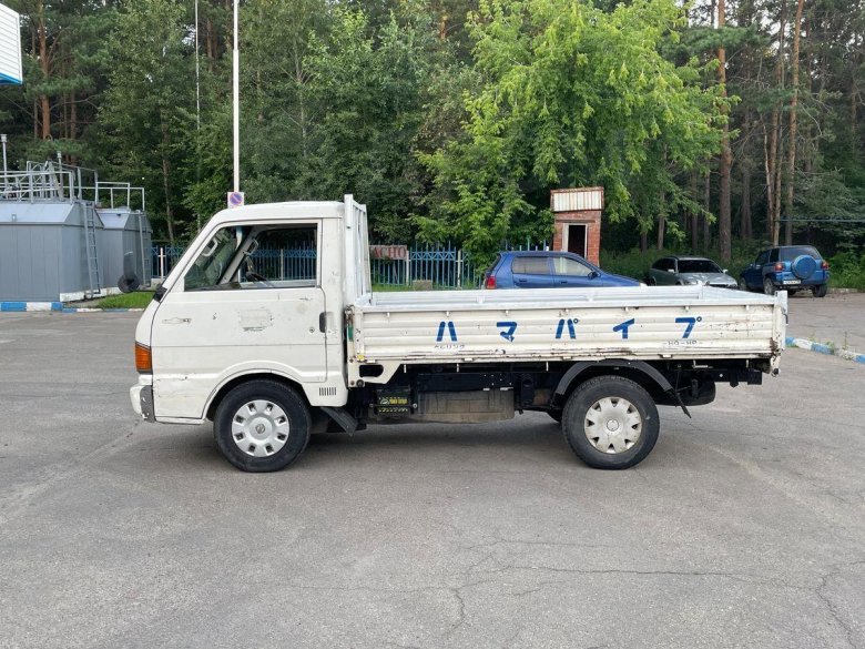 Бортовой грузовик