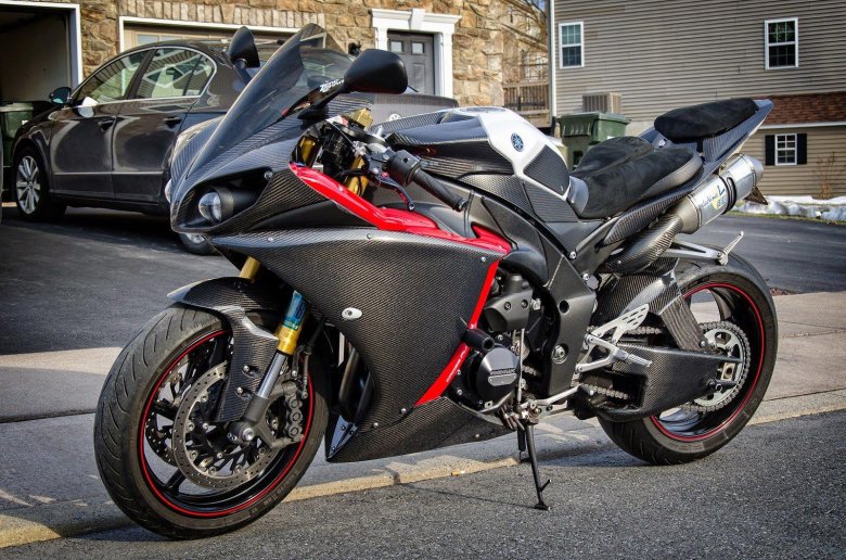 Мотоцикл yamaha r 1