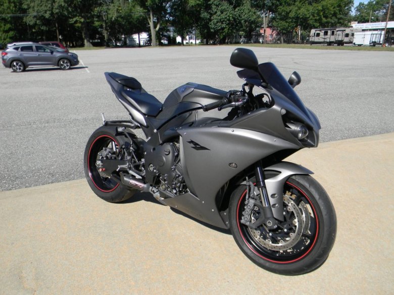 Yamaha yzf r1 2013