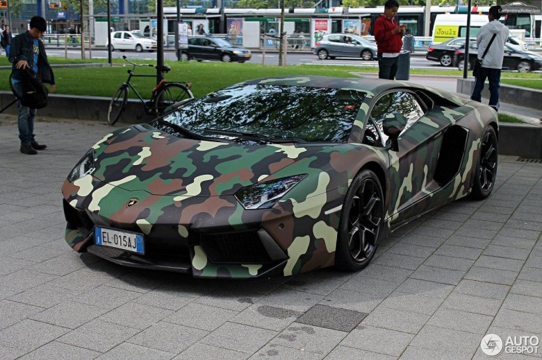 Lamborghini aventador камуфляж