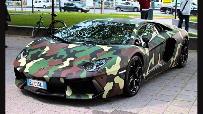 Ламборджини авентадор камуфляж