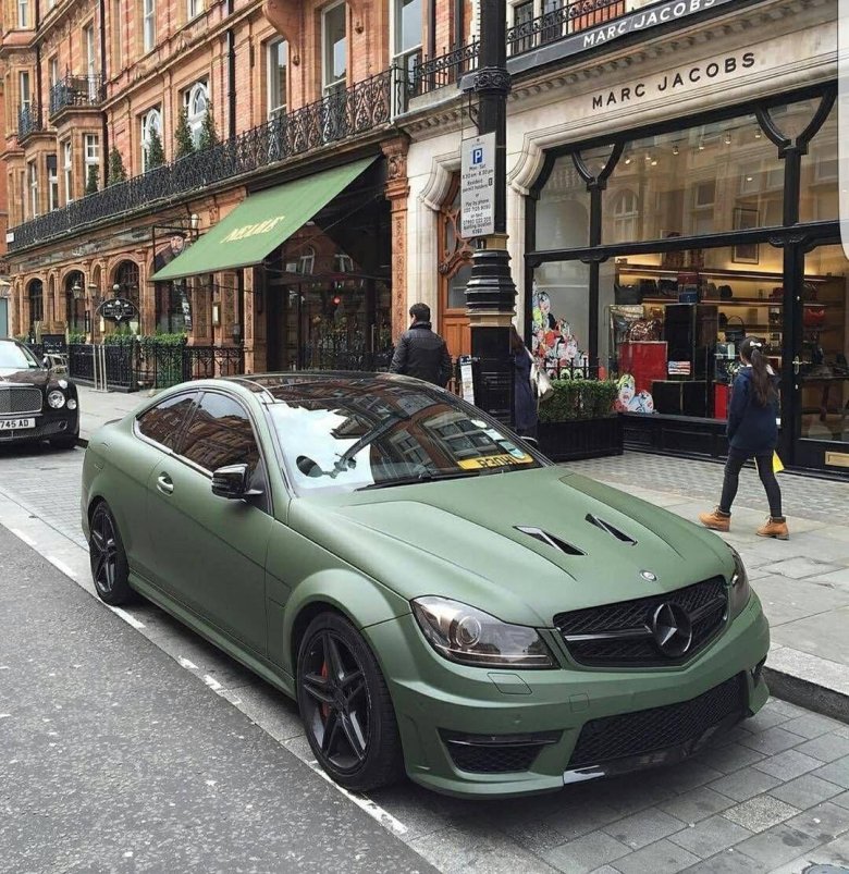 Mercedes benz c 63 amg