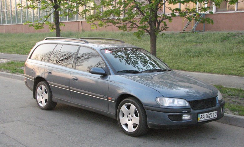 Опель омега универсал