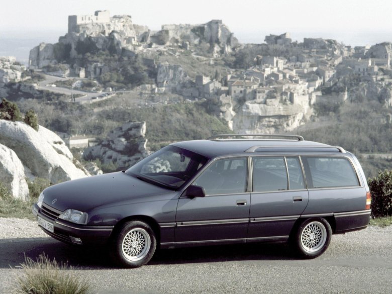 Opel omega caravan 1989