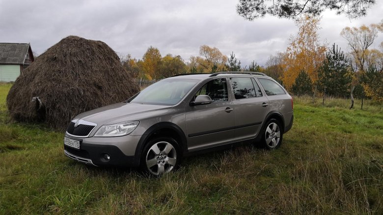 Skoda octavia scout 2012