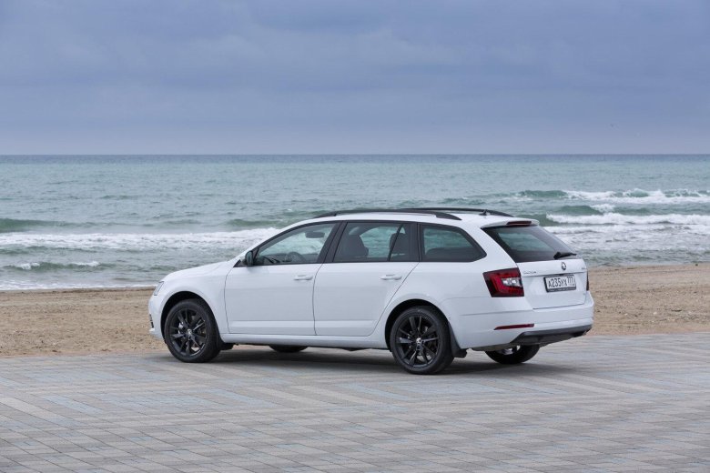 Шкода октавия универсал