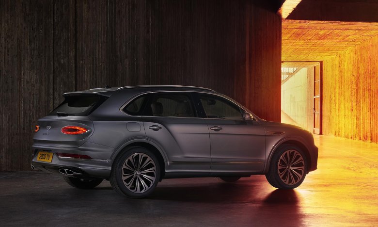 Bentley bentayga кроссовер