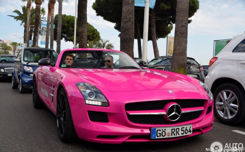 Mercedes sls amg roadster pink