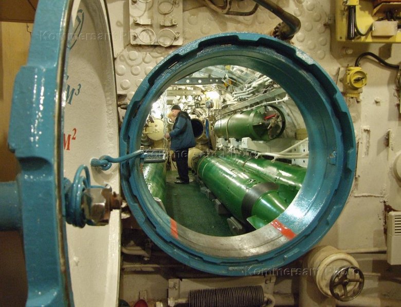 Внутри подводной лодки борей