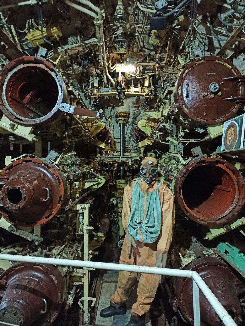 Торпедный отсек подводной лодки