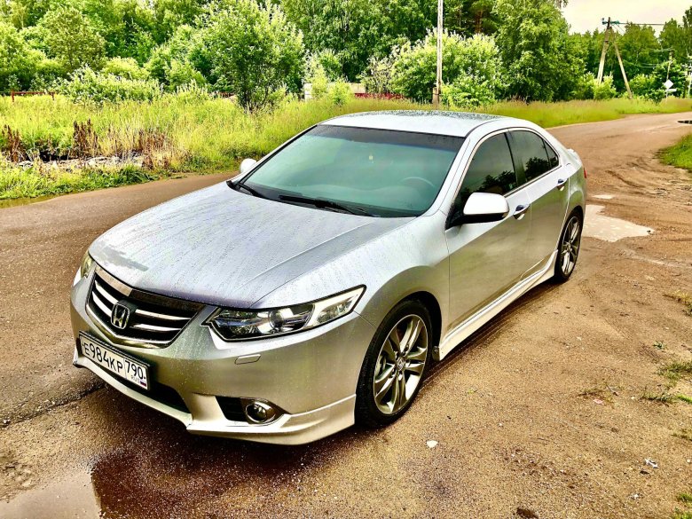 Хонда аккорд акура