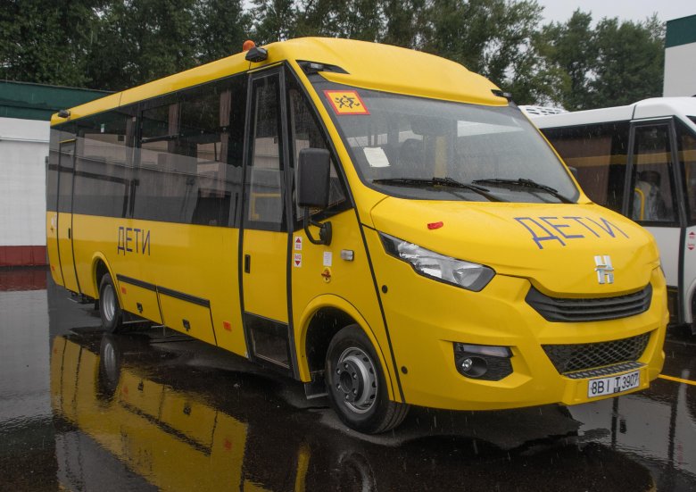Ивеко школьный автобус