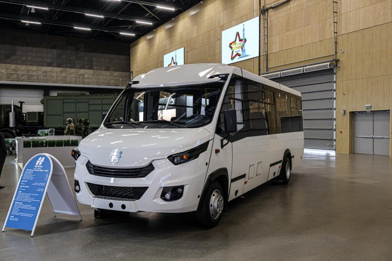 Автобус неман 420234-511