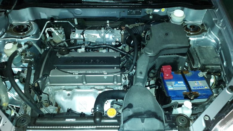 Подкапотное пространство лансер 9 1 6