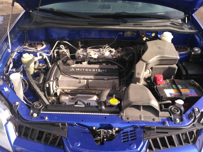 Мицубиси аутлендер 1 поколения