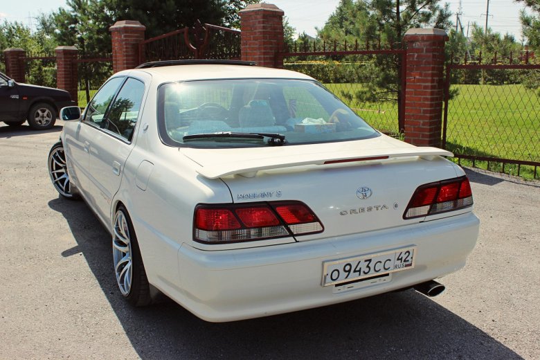 Toyota креста 100