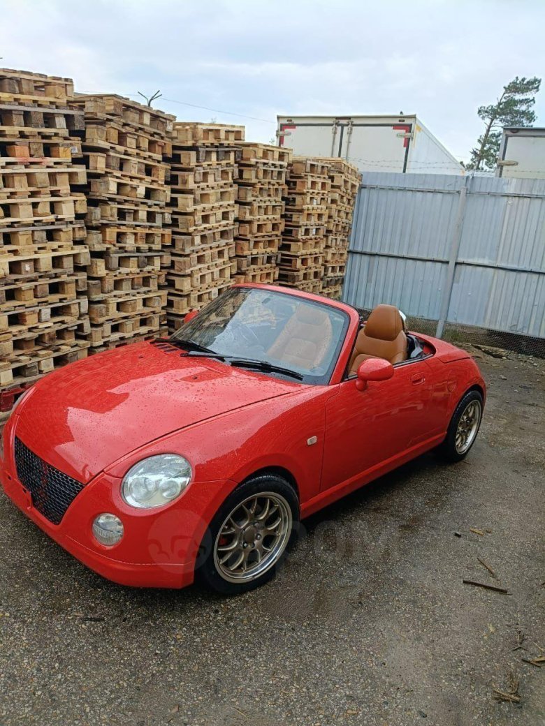 Daihatsu copen красный